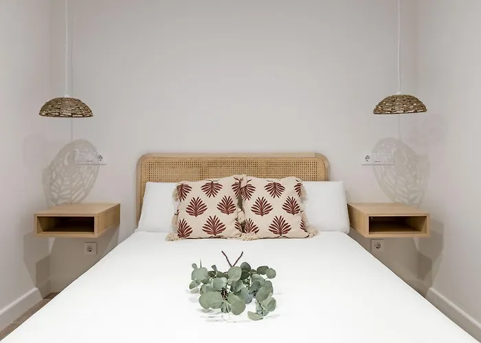 Charming Madrid Castilla - Estudios y Apartamentos Renovados