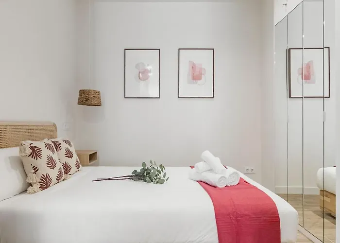 Charming Madrid Castilla - Estudios y Apartamentos Renovados